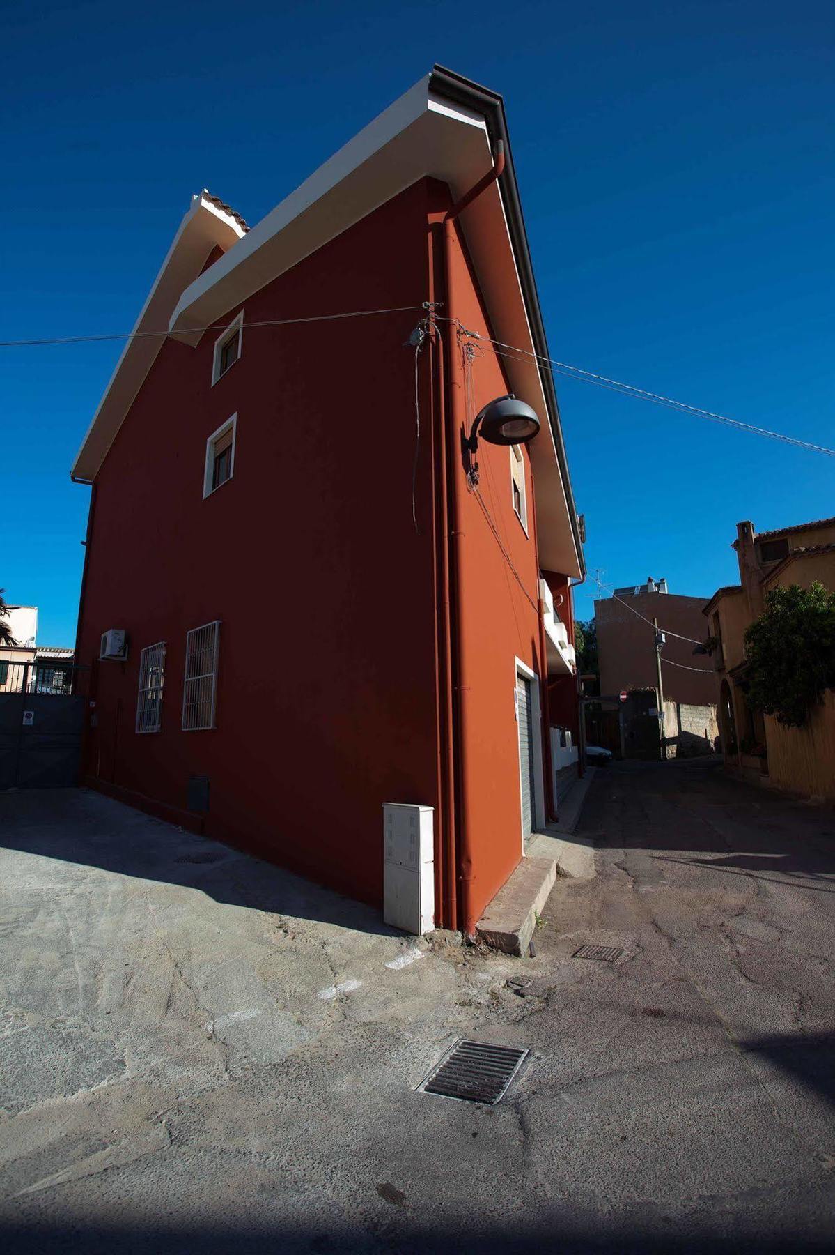 Locanda Degli Artisti Tortolì Buitenkant foto